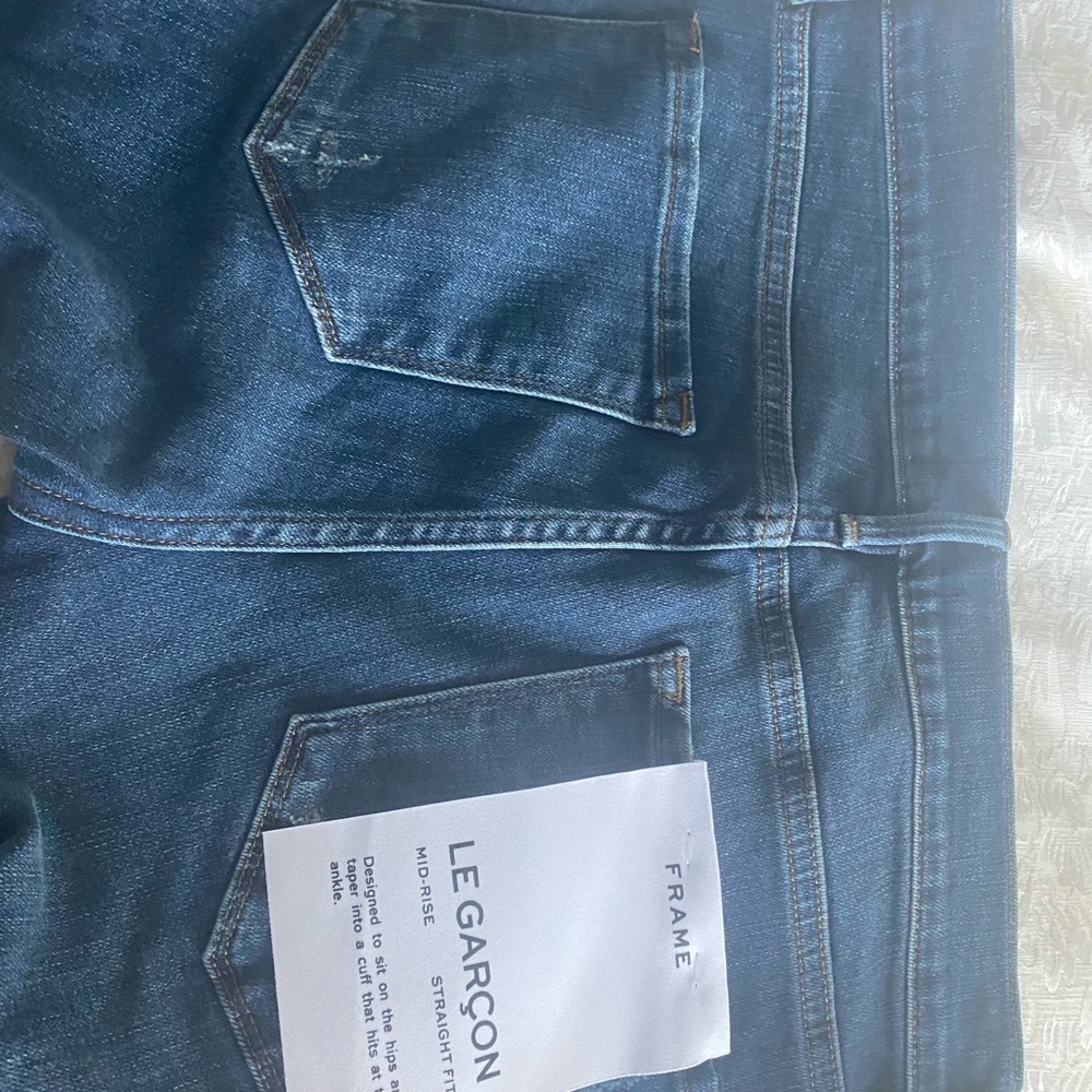 FRAME mid rise straight leg jeans
